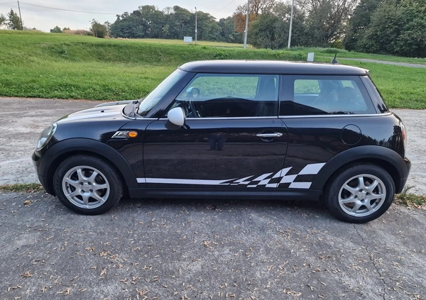 MINI ONE cena 14900 przebieg: 169240, rok produkcji 2009 z Alwernia małe 121